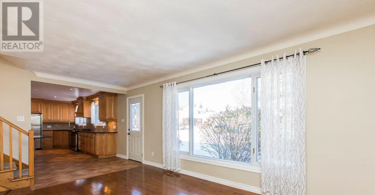28 Appleford Street, Ottawa, ON, K1J 6T9 - 5
