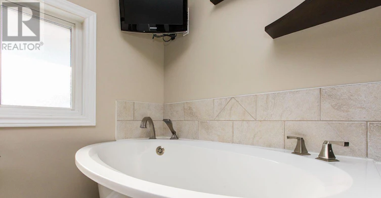 28 Appleford Street, Ottawa, ON, K1J 6T9 - 20