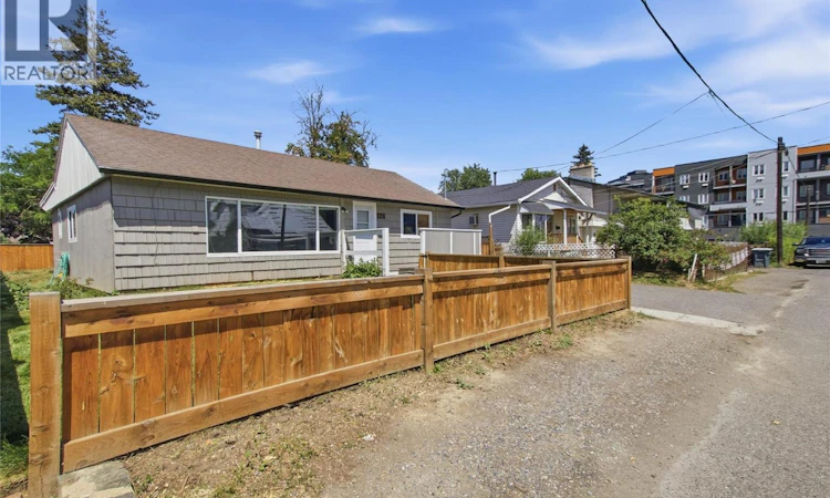 124 Williams Street