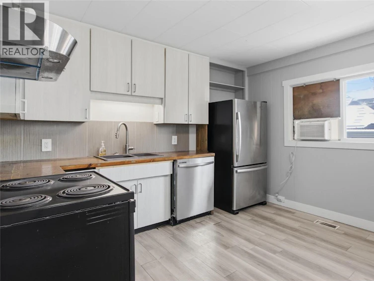 124 Williams Street, Kamloops, BC, V2B 3Z6 - 17