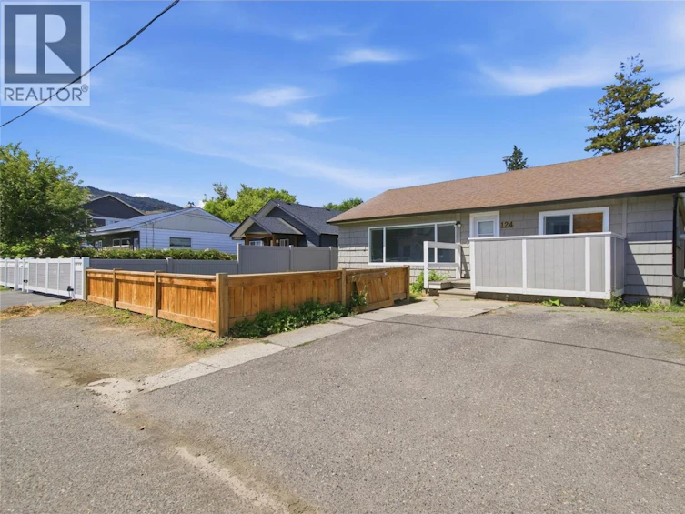 124 Williams Street, Kamloops, BC, V2B 3Z6 - 2