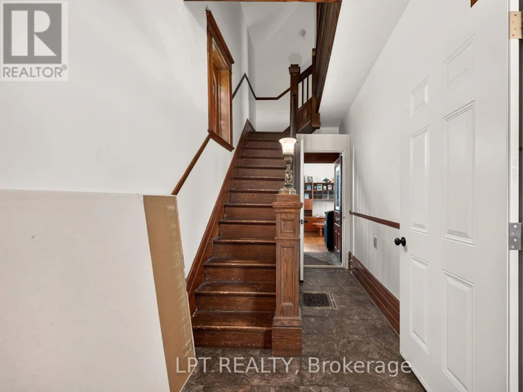 277 Andrew Street, Exeter, ON, N0M 1S7 - 8