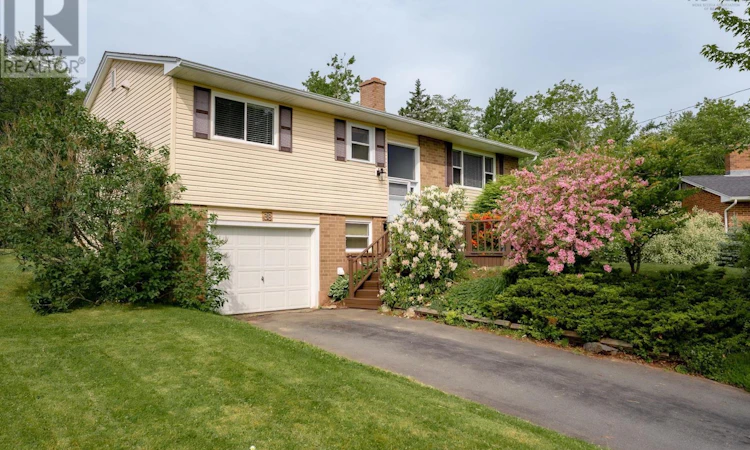 38 Boling Green Crescent