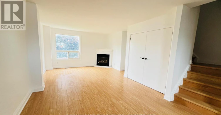 863 Datzell Lane, Kingston, ON, K7M 7P9 - 5