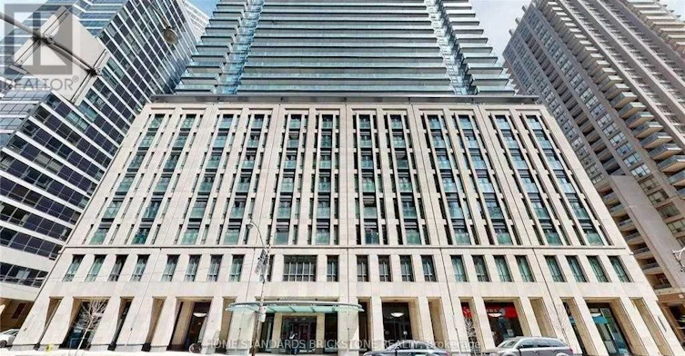 UPH07-955 Bay Street, Toronto, ON, M5S 2A2