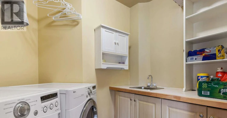 156 Chamonix Crescent, Blue Mountains, ON, L9Y 0S7 - 38