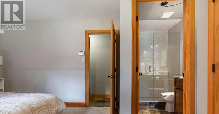 156 Chamonix Crescent, Blue Mountains, ON, L9Y 0S7 - 36