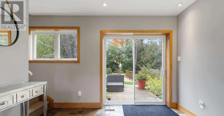 156 Chamonix Crescent, Blue Mountains, ON, L9Y 0S7 - 30