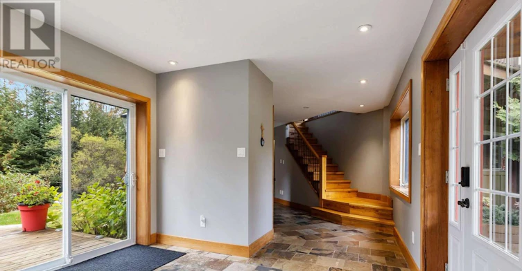 156 Chamonix Crescent, Blue Mountains, ON, L9Y 0S7 - 29