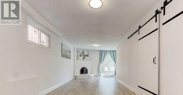 GROUND-31 Boyne Highland Court, Vaughan, ON, L4K 1K4 - 4