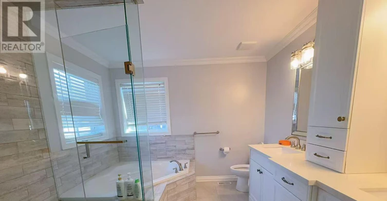 UPPER-193 Dean Burton Lane, Newmarket, ON, L3X 3C4 - 12