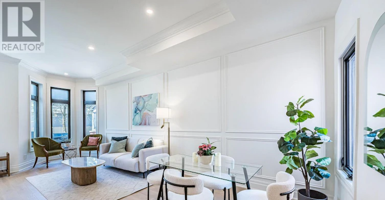 369 Pacific Avenue, Toronto, ON, M6P 2R2 - 7