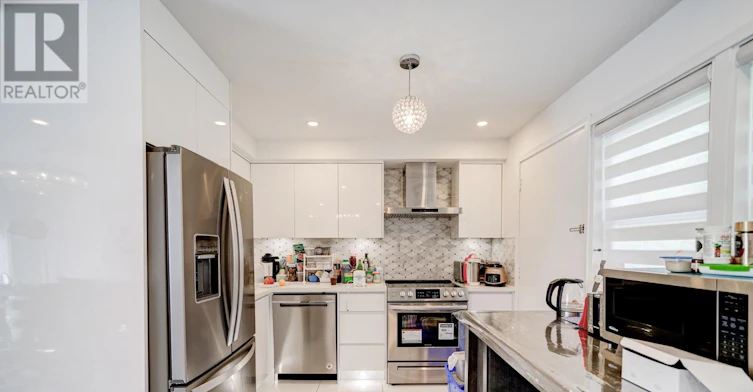 MAIN FL-203 Norfolk Avenue, Richmond Hill, ON, L4C 2E1 - 30