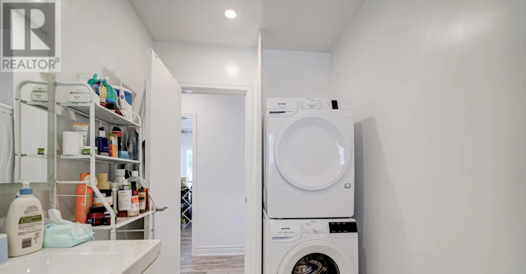 MAIN FL-203 Norfolk Avenue, Richmond Hill, ON, L4C 2E1 - 22