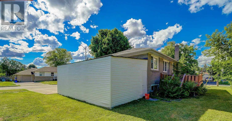 MAIN FL-203 Norfolk Avenue, Richmond Hill, ON, L4C 2E1 - 34