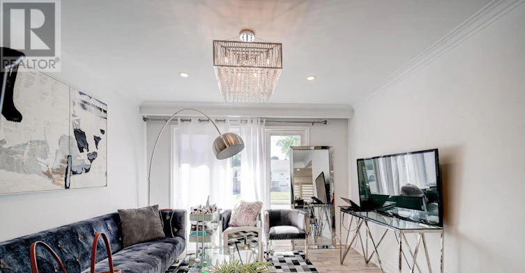 MAIN FL-203 Norfolk Avenue, Richmond Hill, ON, L4C 2E1 - 8