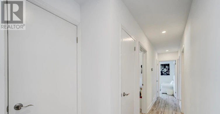 MAIN FL-203 Norfolk Avenue, Richmond Hill, ON, L4C 2E1 - 16