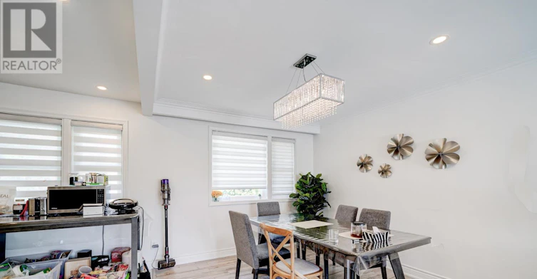 MAIN FL-203 Norfolk Avenue, Richmond Hill, ON, L4C 2E1 - 12