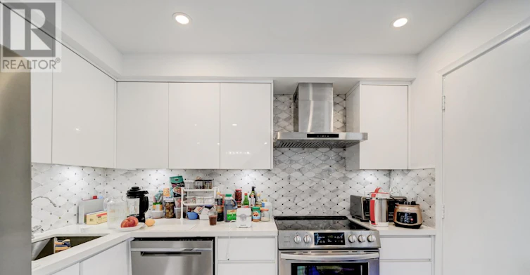 MAIN FL-203 Norfolk Avenue, Richmond Hill, ON, L4C 2E1 - 31