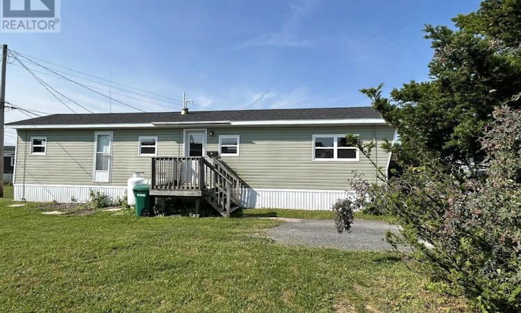 18 Twin Rivers Trailer Court