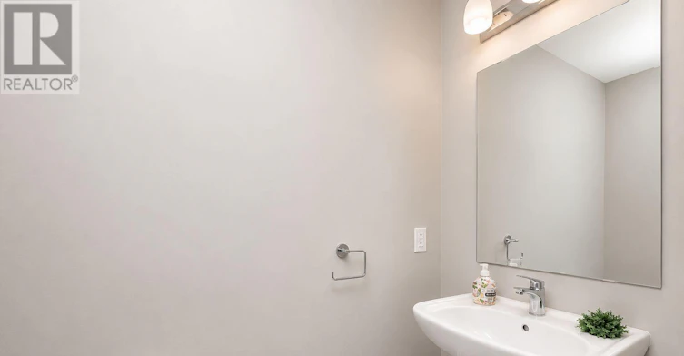 707 Samantha Eastop Avenue, Ottawa, ON, K2S 2A9 - 6