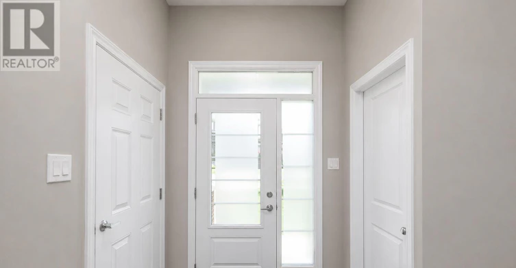 707 Samantha Eastop Avenue, Ottawa, ON, K2S 2A9 - 3