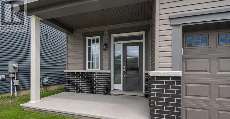 707 Samantha Eastop Avenue, Ottawa, ON, K2S 2A9 - 2