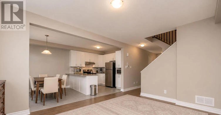 707 Samantha Eastop Avenue, Ottawa, ON, K2S 2A9 - 10