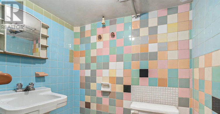 11 Champagne Avenue S, Ottawa, ON, K1S 4P1 - 10