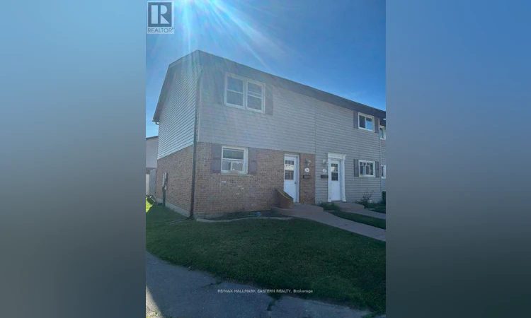 32-996 Sydenham Road