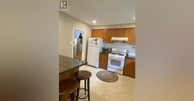 3 Donna Court, Toronto, ON, M2M 2C9 - 16