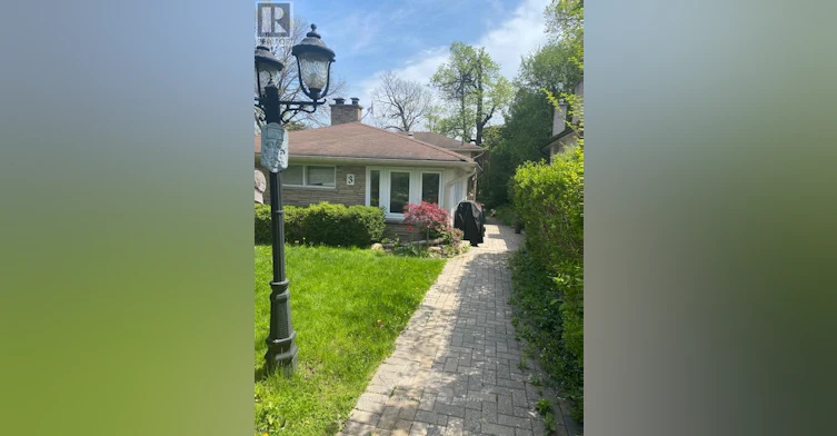 3 Donna Court, Toronto, ON, M2M 2C9