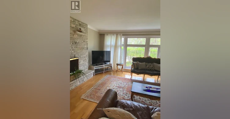 3 Donna Court, Toronto, ON, M2M 2C9 - 18