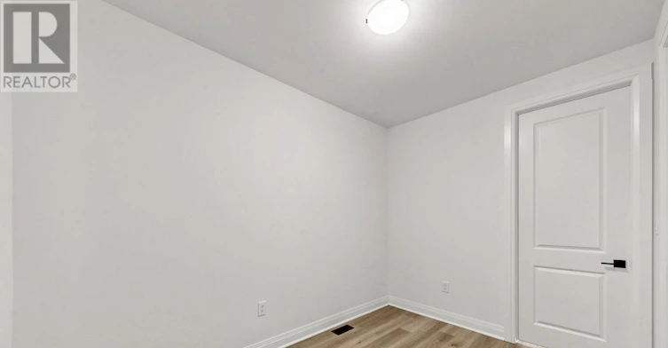 1761 Mineral Springs Way, Pickering, ON, L1X 0T5 - 16