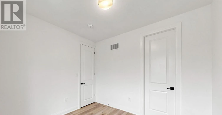 1761 Mineral Springs Way, Pickering, ON, L1X 0T5 - 28