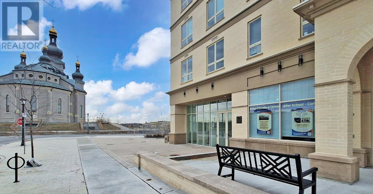 313-101 Cathedral High Street S, Markham, ON, L6C 3L8 - 44
