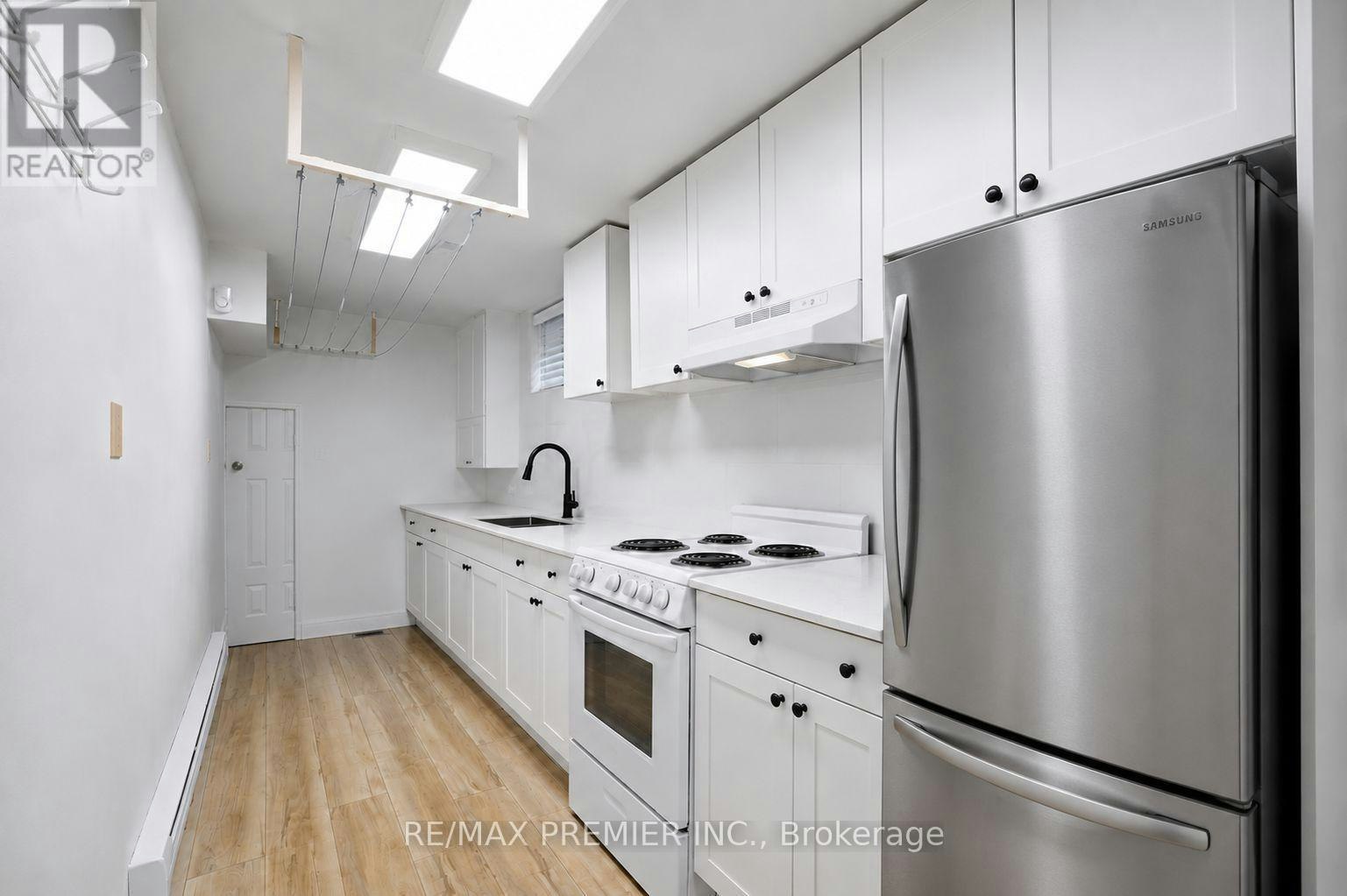GROUND & LOWER-21 Avon Crescent, Vaughan, ON, L4L 1H4 - 18