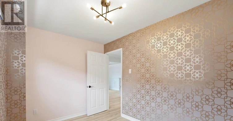 LOWER LEVEL-21 Avon Crescent, Vaughan, ON, L4L 1H4 - 6