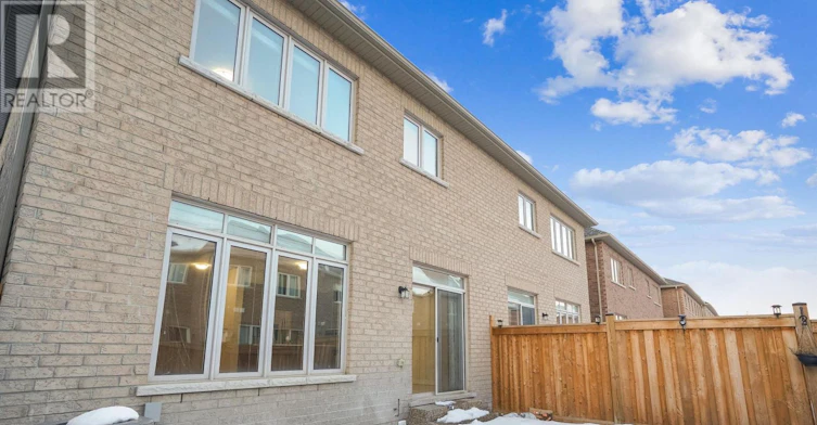 UPPER LEVEL-38 Dolobram Trail, Brampton, ON, L7Z 4Y3 - 24
