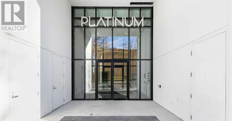608-15 Queen Street S, Hamilton, ON, L8P 0C6 - 2