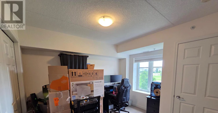 604-776 Laurelwood Drive, Waterloo, ON, N2V 0A8 - 10
