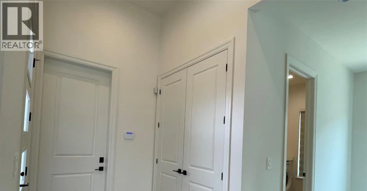 596 Lily Mac, Windsor, ON, N9E 0B1 - 2