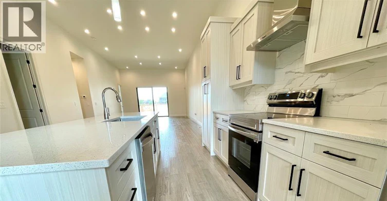 596 Lily Mac, Windsor, ON, N9E 0B1 - 6