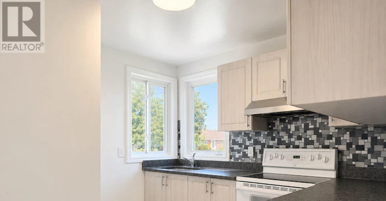1262 Brookline Avenue, Ottawa, ON, K1V 6S5 - 3