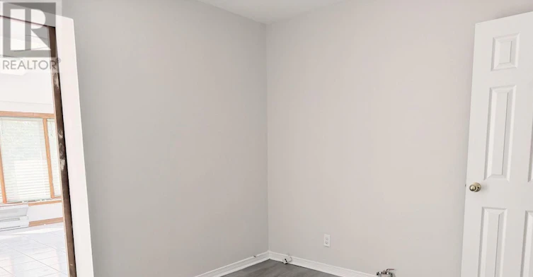 1262 Brookline Avenue, Ottawa, ON, K1V 6S5 - 12