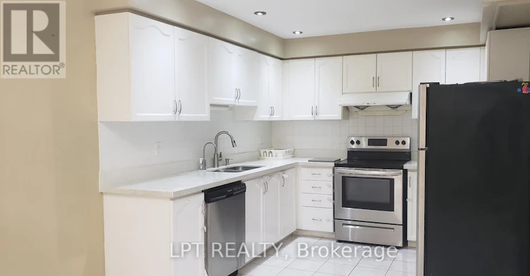 81 Shady Pine Circle, Brampton, ON, L6R 1K3 - 9