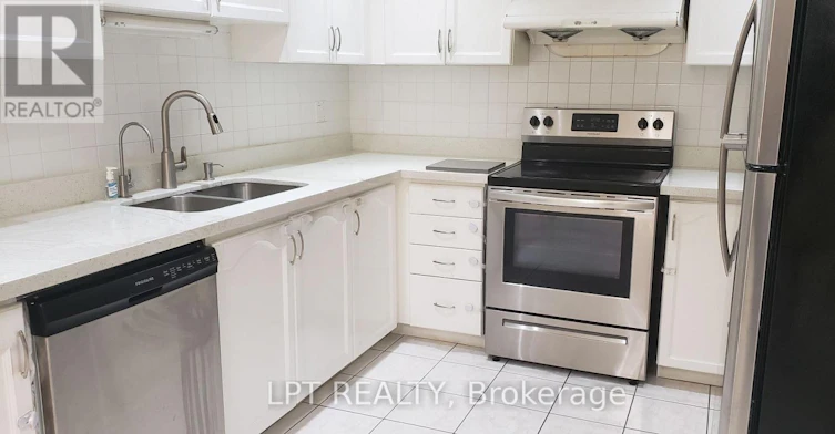 81 Shady Pine Circle, Brampton, ON, L6R 1K3 - 11