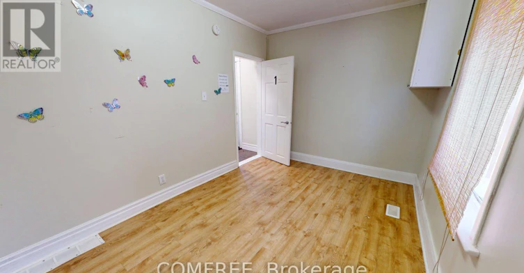1405 King Street E, Cambridge, ON, N3H 3R3 - 4