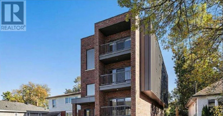 1-1260 Dorchester Avenue, Ottawa, ON, K1Z 8E6