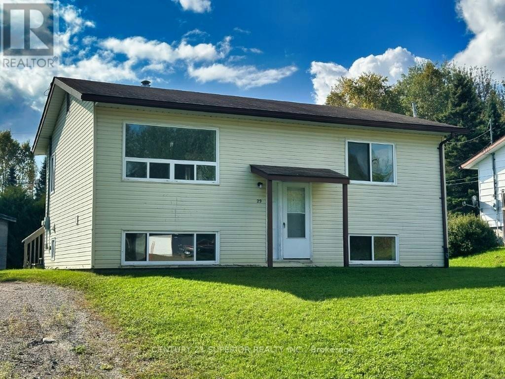29 Parkway Place, Terrace Bay, ON, P0T 2W0